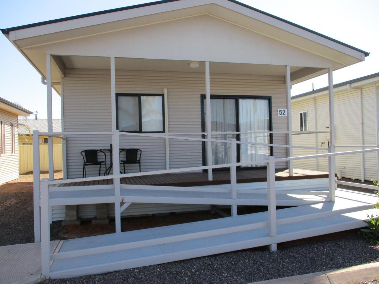The Sundowner Cabin & Tourist Park Γουαϊάλλα Εξωτερικό φωτογραφία