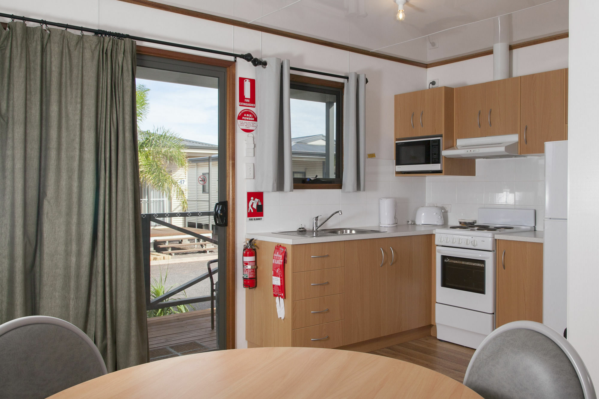 The Sundowner Cabin & Tourist Park Γουαϊάλλα Εξωτερικό φωτογραφία